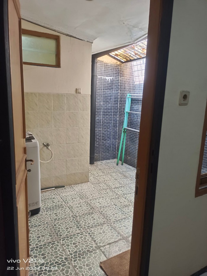 Rumah Disewakan Fully Furnished di Meadow Green Lippo Cikarang